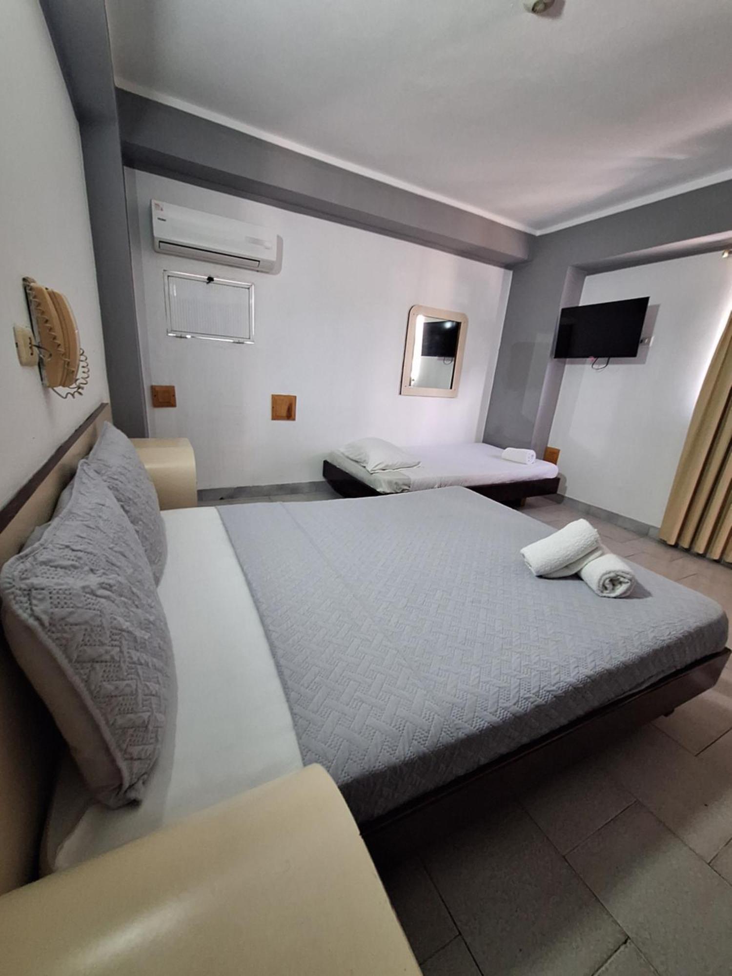 Hotel Jupiter Эль-Морро-де-Барселона Экстерьер фото