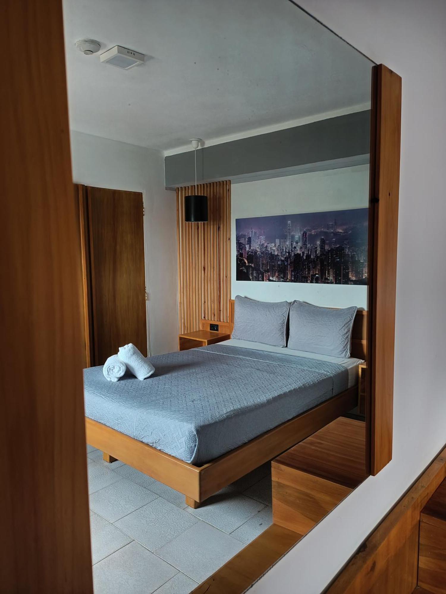 Hotel Jupiter Эль-Морро-де-Барселона Экстерьер фото